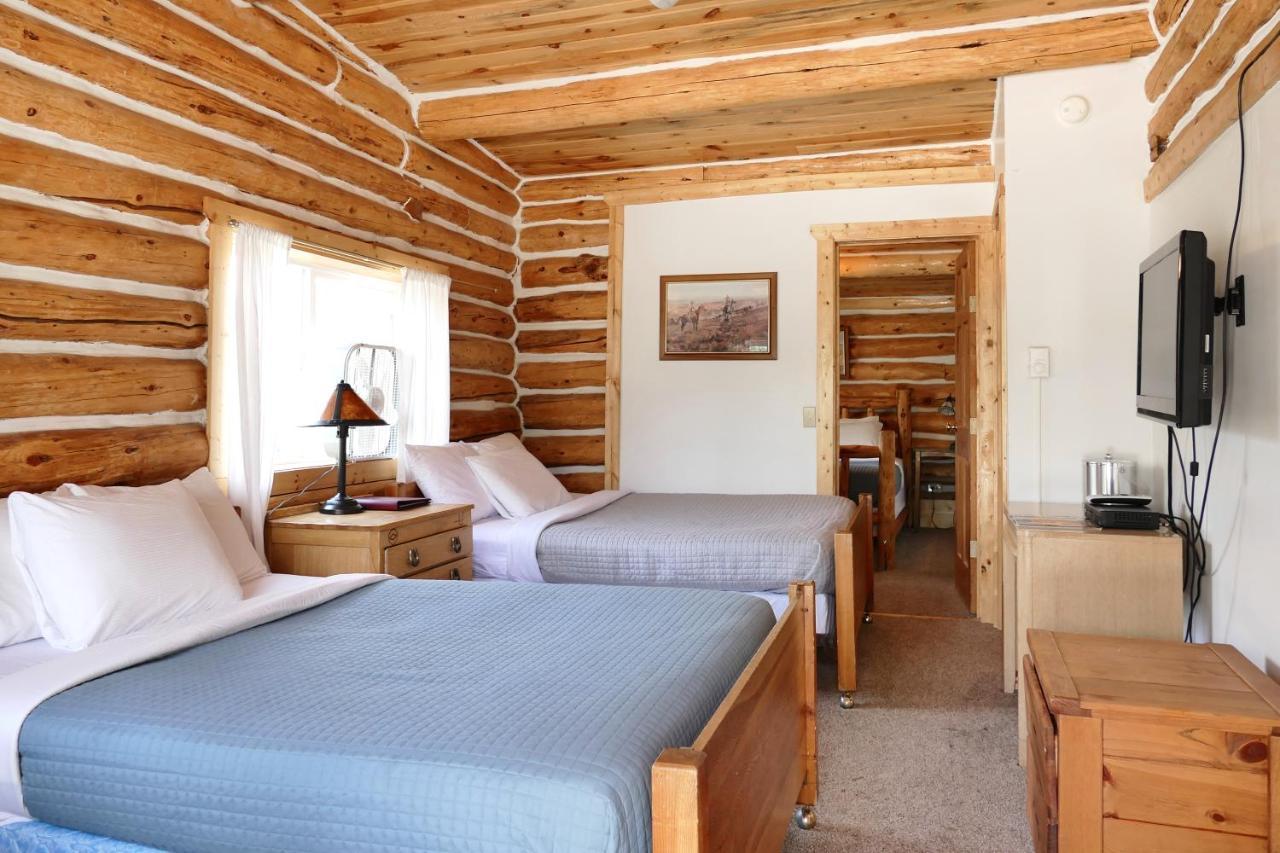 Trail Shop Inn Wapiti Buitenkant foto